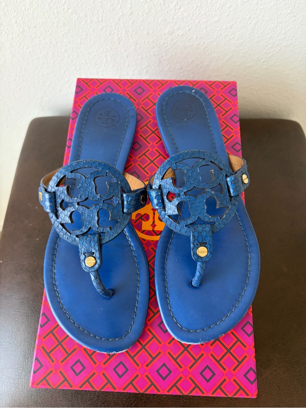 Tory Burch MILLER Glossy Snake Print MESTICO Sandals in HUDSON BLUE 7.5